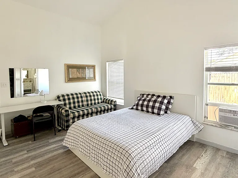 13216 Wild Duck Ct #5 — Photo 3
