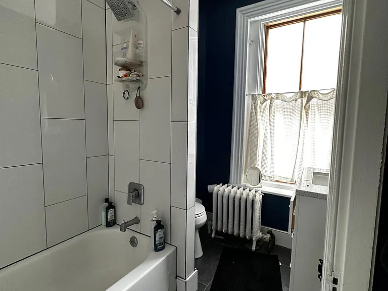 1204 Delaware Ave #2 — Photo 17