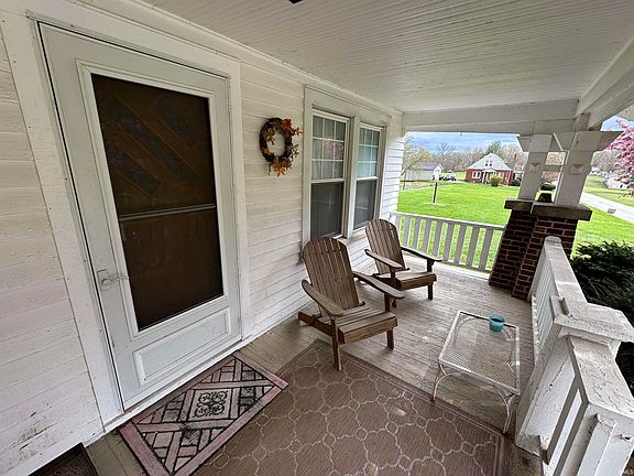 3rd image of 2228 N County Road 825 W