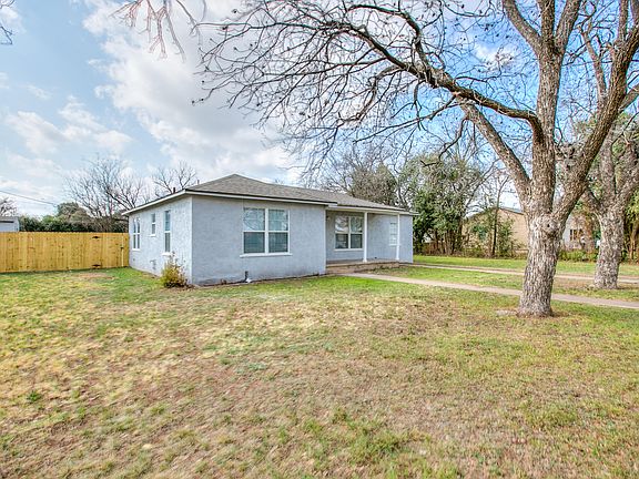 2nd image of 31 Garden Rd