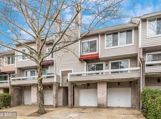 9843 Lake Shore Dr, Montgomery Village, MD 20886