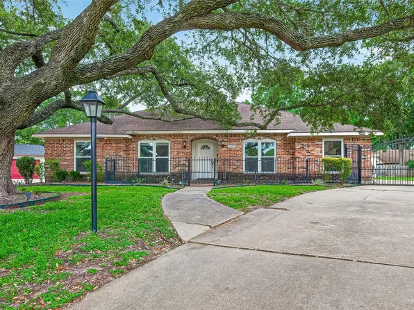 2003 Point Clear Ct, Missouri City, TX 77459