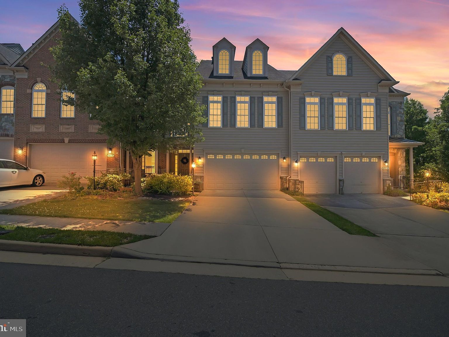 47633 Paulsen Sq, Sterling, VA 20165 Zillow