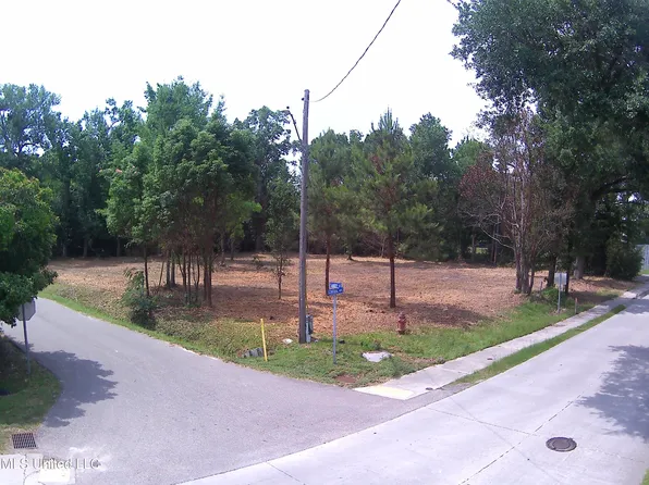 0 S Central Ave, Waveland, MS 39576
