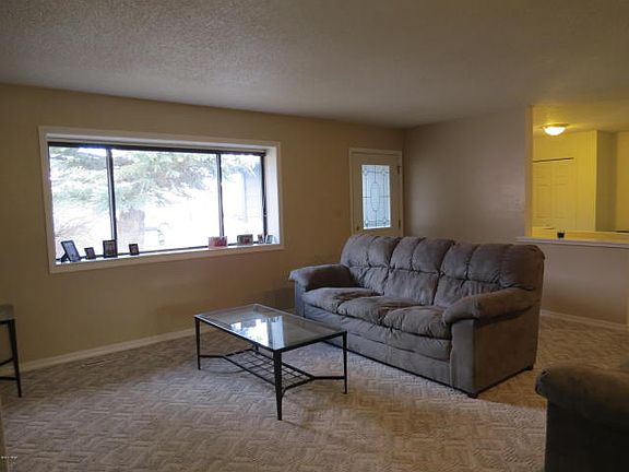 4th image of 5104 Oakwood Ct