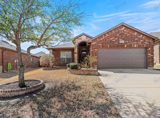 10417 Misty Redwood Trl, Fort Worth, TX 76177