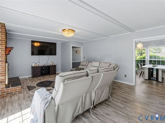 5th image of 621 Tillar Ave