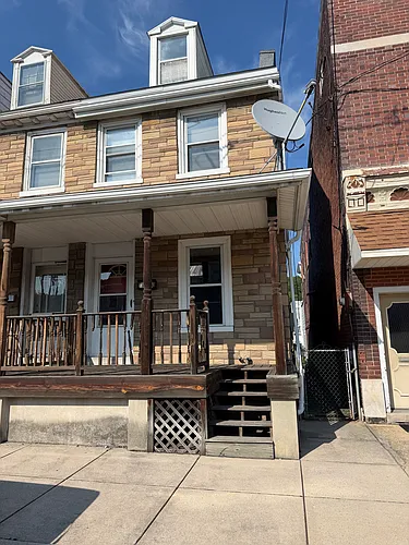 319 S 2nd St Photo 1