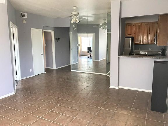 3rd image of 2209 S Braeswood Blvd APT 33G