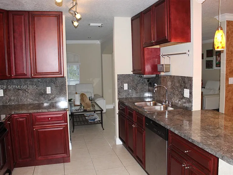 25352 SW 122nd Ct — Photo 10