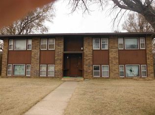 1005 Mikan Ave, Dodge City, KS 67801