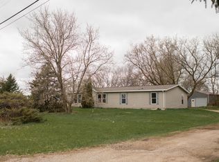 1651 Seventeen Mile Rd, Kent City, MI 49330