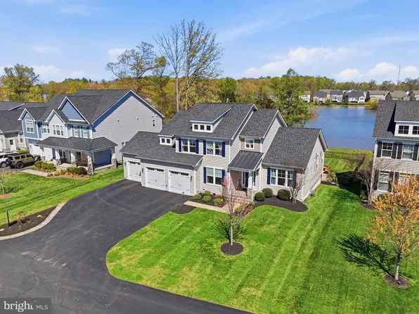 4873 Point Rd, Warrenton, VA 20187