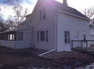 511 Lincoln St, Centerville, SD 57014