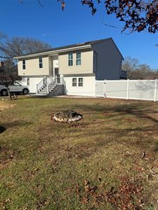 489 Easton Street, Ronkonkoma, NY, 11779