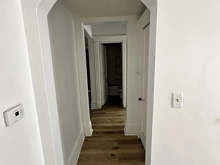 1404 S Main St #1 — Photo 24