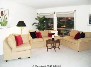 2361 Old Trail Dr, Reston, VA 20191