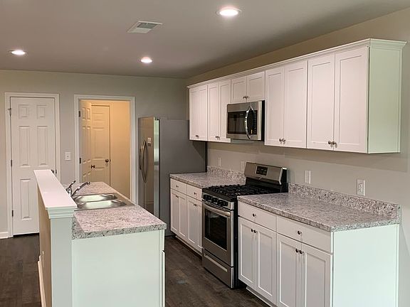 5th image of 356 Clear Creek Ln