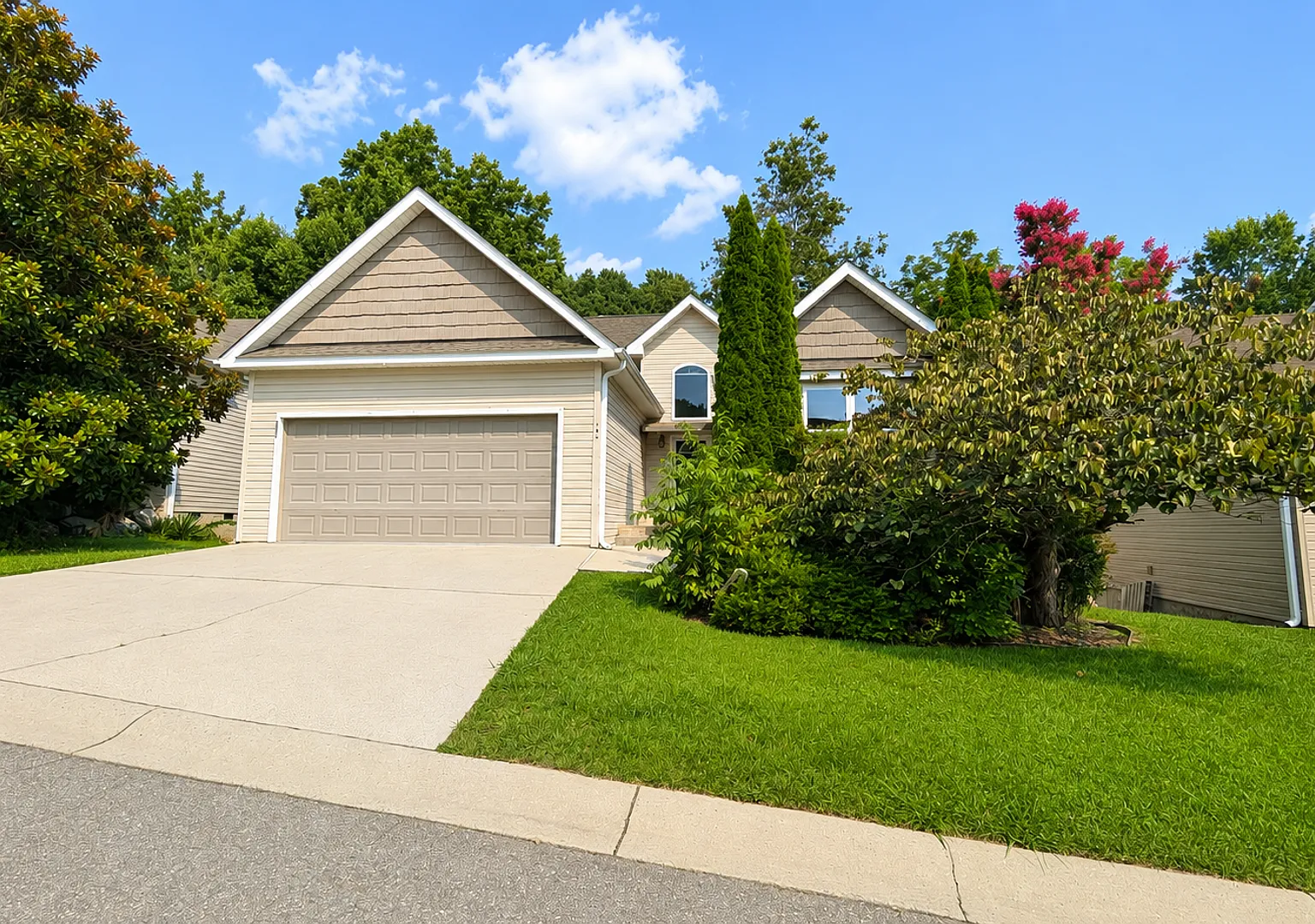 Swannanoa Rental! — Photo 3
