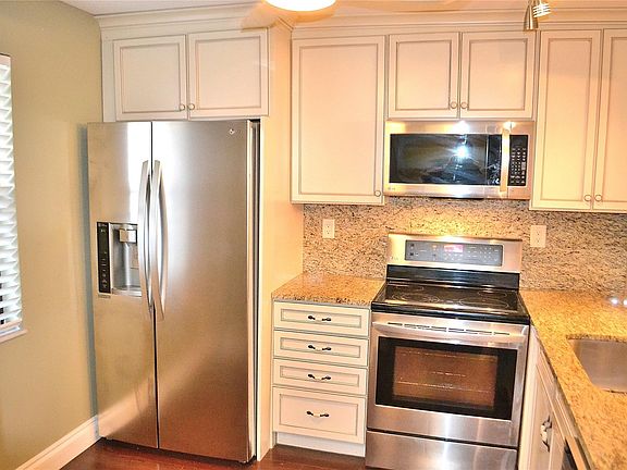 3rd image of 8150 W Mcnab Road #210