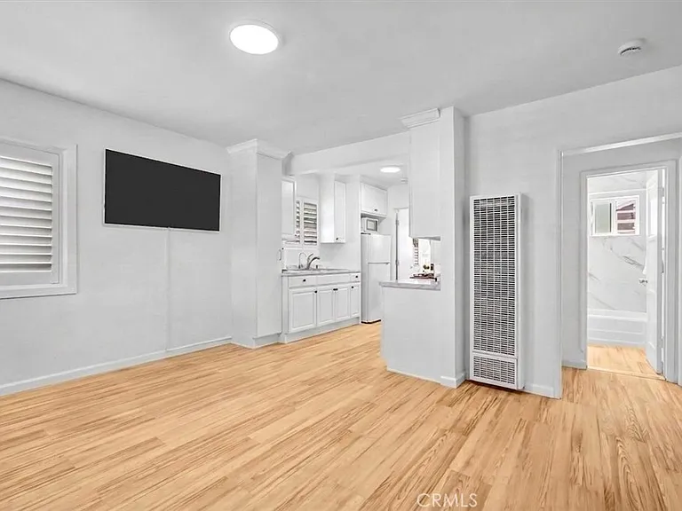 14508 Kingsdale Ave — Photo 5