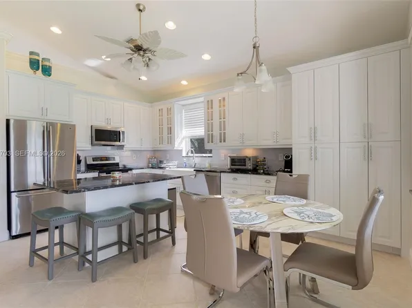 2675 Clipper Cir, West Palm Beach, FL 33411