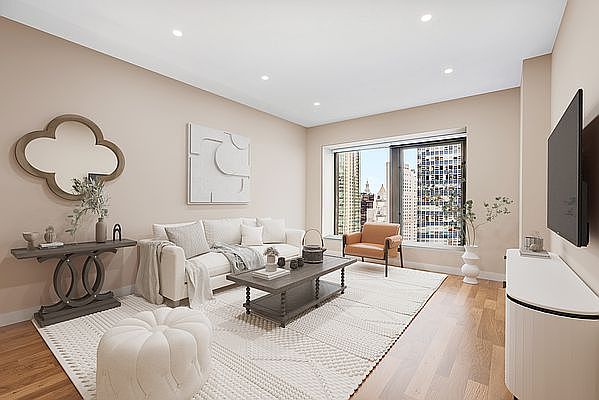1st image of 75 Wall St APT 30N