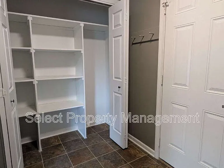 5201 Willman Ln — Photo 20