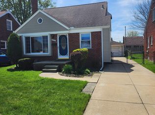 22966 California St, Saint Clair Shores, MI 48080