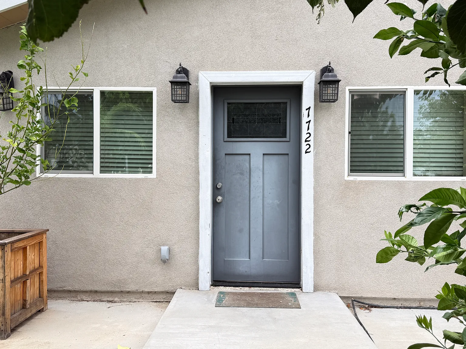 1 bed, 800 sqft, $2,200 — Photo 1