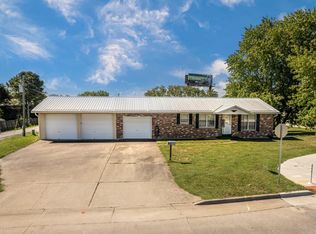 1406 Old Saint Marys Rd, Perryville, MO 63775
