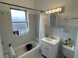 1154 W Lunt Ave APT 304, Chicago, IL 60626