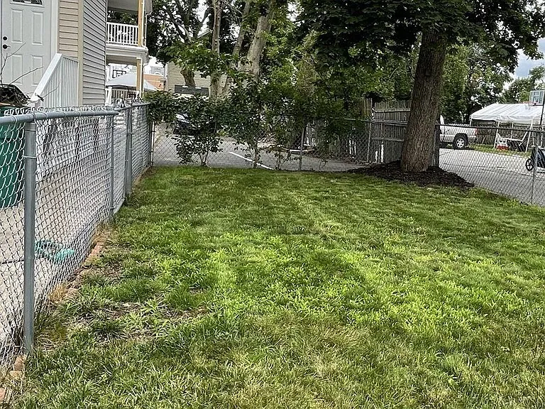 108 Pine St #1 — Photo 25