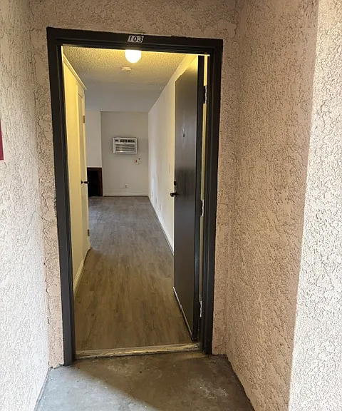 10307 Mount Gleason Ave #103 — Photo 4