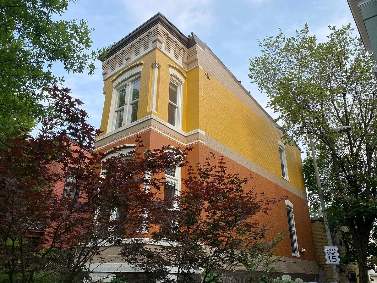 Building Photo - 1013 Constitution Ave NE