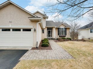 863 Heron Ave N, Oakdale, MN 55128