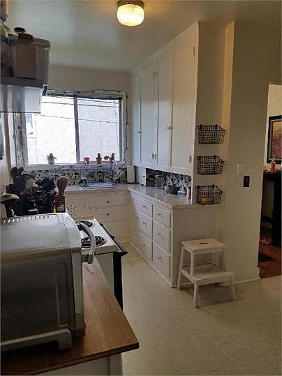 5048 California Ave SW #2 — Photo 7