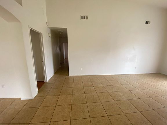 3rd image of 15486 Guava Way