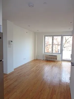 Rented by Bahar Management | media 5