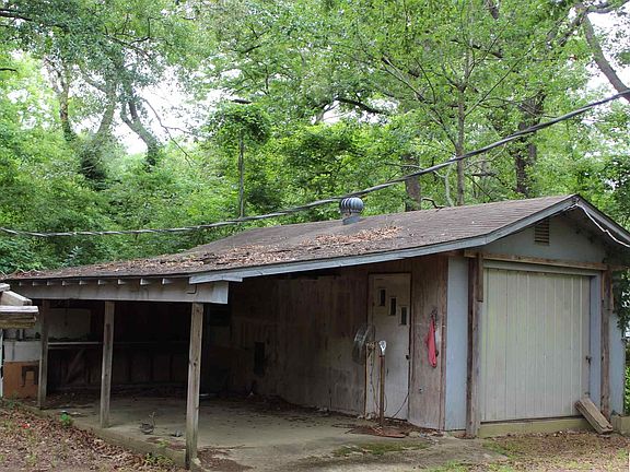 5th image of 10579 Holly Dr