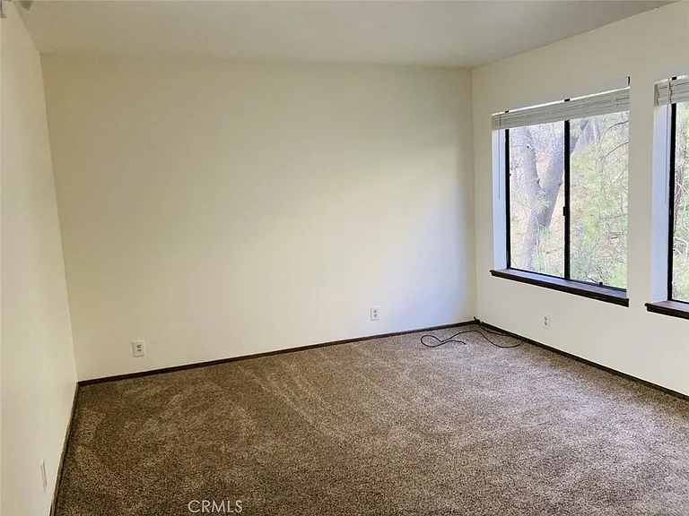 27657 Peninsula Dr — Photo 22