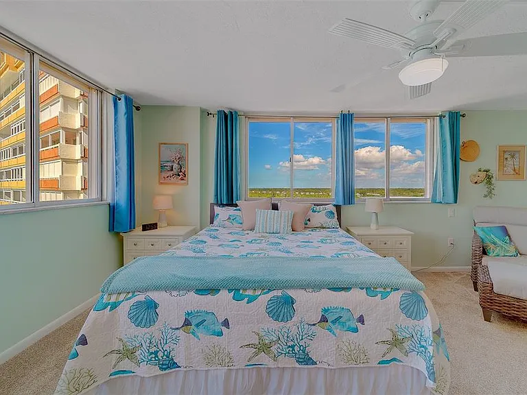 17920 Gulf Blvd #1205 — Photo 27