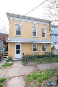 109 Burns Ave, Lodi, NJ, 07644