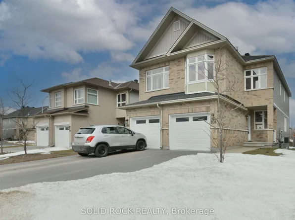 208 Bert Hall St, Arnprior, ON K7S 0G6