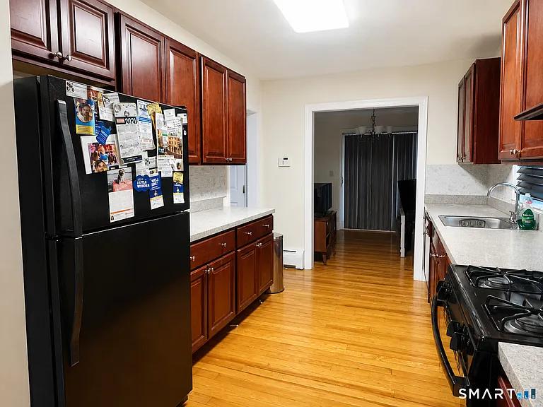 450 Orchard St — Photo 2
