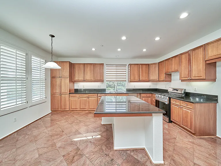 7455 Chanteclair Ct — Photo 25