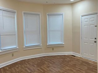 301 N Dupont Rd APT 2, Wilmington, DE 19804