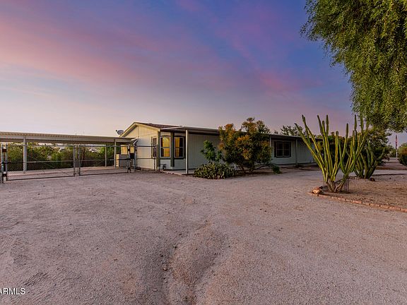 2nd image of 2408 N 198TH Avenue