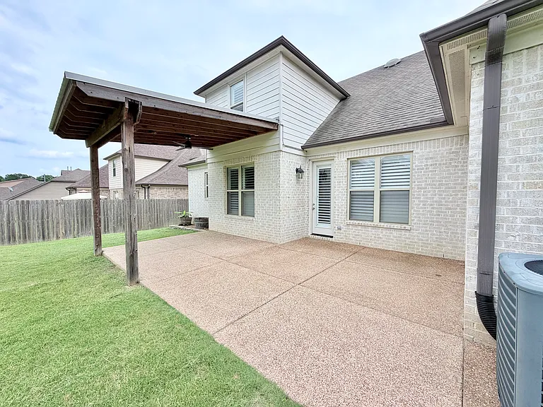7688 Elpine Gray Dr — Photo 34