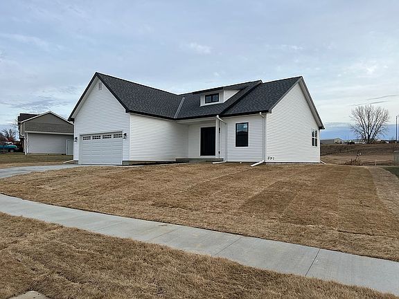 2nd image of 2956 Ravae Ln